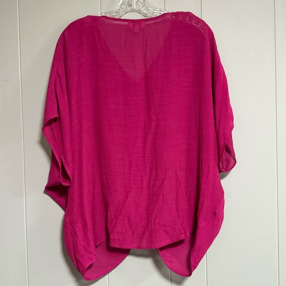 UMGEE Fuchsia Twisted Top Short Dolman Sleeves Loose Sheer Coastal Size Medium - Picture 2 of 8